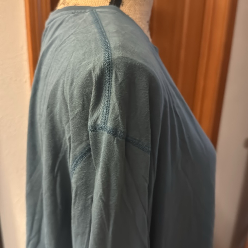 Tommy Bahama Relax unisex Long sleeve T - Picture 4 of 6